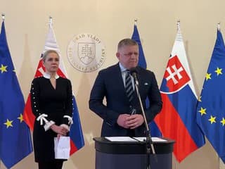 Tlačová konferencia Roberta Fica a Denisy Sakovej z Úradu vlády