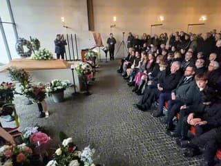 Posledná rozlúčka s Oľgou Feldekovou (†82): Manžel Ľubomír na pohreb NEPRIŠIEL!