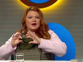 Komička Evelyn sa stala stredobodom pozornosti: Pokojne jej to tam strčte, kričal Voštinár