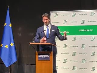 Tlačová konferencia ministra obrany Roberta Kaliňáka