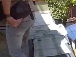 Policajný zásah proti zabarikádovanému mužovi