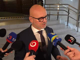 Predseda SaS Branislav Gröhling sa vyjadruje k aktuálnej situácii