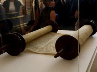 Na Bratislavskom hrade odhalili zvitok Tóry, patrí medzi tzv. osirelé