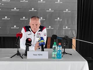 Kapitán Daviscupového tímu Tibor Tóth pred zápasom s Gréckom