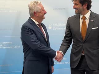 Prvé stretnutie ministrov: Robert Kaliňák prijal v Bratislave českého kolegu Jaromíra Zůnu