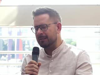 SND uvedie premiéru komickej opery Milana Dubovského Traja kohúti