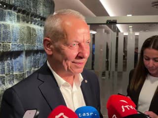 Ján Nosko reaguje na priebežné neoficiálne výsledky v komunálnych voľbách v Banskej Bystrici