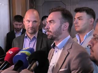 NRSR: Opoziční poslanci kritizujú výsledok hlasovania o dôvere vlády SR