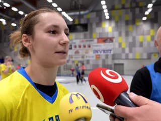 Hráčka Michaloviec Dorota Bačenková po domácom triumfe nad švajčiarskym HSC Kreuzlingen