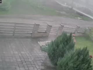 Downburst v obci Poloma.