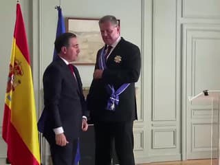 Maroš Šefčovič dostal Rád za občianske zásluhy od španielskeho kráľa za dohodu o Gibraltári