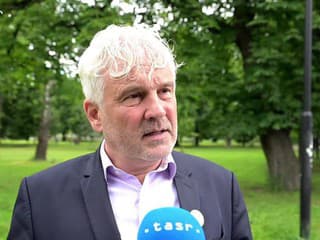 Jozef Mikloško o výsledkoch celoslovenského prieskumu názorov mladých ľudí