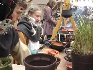 Stredoveké vianočné trhy na hrade v Bratislave