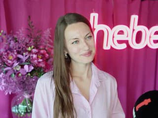 Natalia Germani žije na striedačku tu aj v Amerike: Jedna vec zo Slovenska s ňou putuje po celom svete!