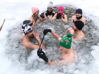 Zimné otužovanie na jazierkach Patúch