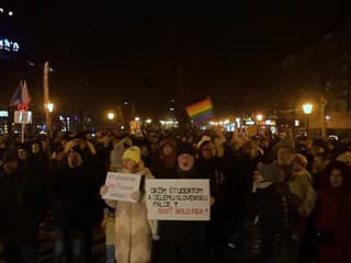 Študentské platformy protestovali v reakcii na aktuálne spoločenské a politické dianie