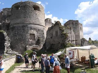 Otvorenie letnej sezóny na Lietavskom hrade