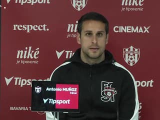 Tréner Trnavy Antonio Muñoz po prehratom domácom derby so Slovanom
