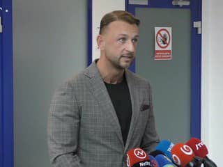 Policajtom v priemere vzrastie plat na budúci rok o 350 eur