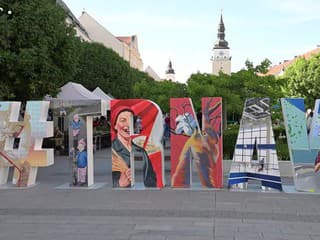 Májový kvet v centre Trnavy