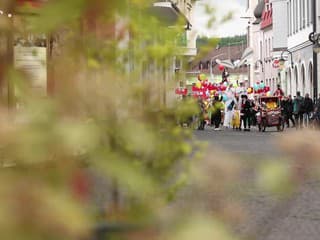 Bábková Žilina otvorila trojdňový festival sprievodom cez mesto