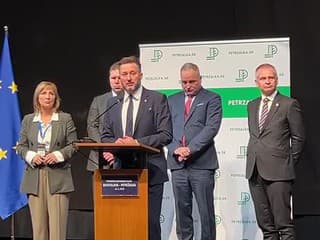 Starostovia mestských častí Bratislavy po rokovaní o rozpočte hlavného mesta a projektoch