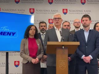 Tlačová konferencia strany PS