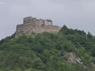 Kapušiansky hrad postupne obnovujú