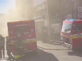 Požiar skladu na Starej Vajnorskej v Bratislave.