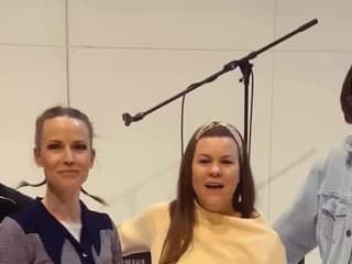 Herečka Alena Pajtinková s tehotenským bruškom