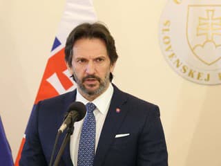 Minister obrany Robert Kaliňak poskytol svoj pohľad na napätú situáciu na Blízkom východe