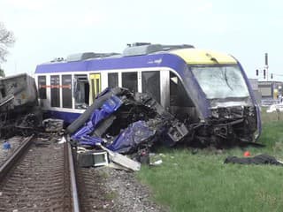 Smrteľná nehoda na železničnom priecestí v Dunajskej Strede