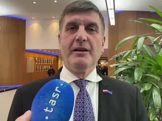 Ondruš v Európskom parlamente o ústupkoch eurokomisie pri návrhu dlhodobého rozpočtu Európskej únie