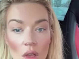 Dominika Myslivcová reaguje na kritiku správania jej synčeka v lietadle 1