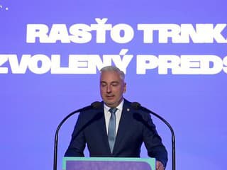 Úradujúci župan KSK Rastislav Trnka reaguje na predbežné neoficiálne výsledky volieb vo volebnej centrále