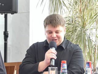 Dirigent Lukáš Kunst k premiére komickej opery Milana Dubovského Traja kohúti: Je to obrovský záväzok