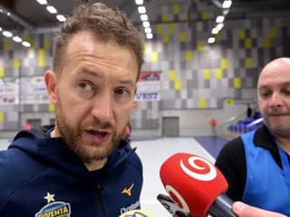 Tréner Michaloviec Peter Kostka po výhre v odvete Európskeho pohára EHF nad HSC Kreuzlingen