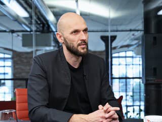 Slayáda vo Voderadoch je podľa Trubana jasný podvod a vládnych predstaviteľov označil za šmelinárov