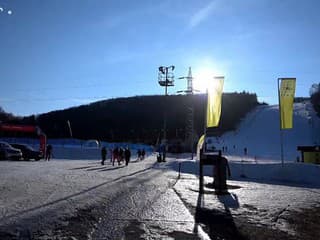 Lyžovačka v stredisku Jahodná pri Košiciach