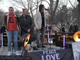 Odhalenie pamätnej tabule bubeníka Ďura Černého