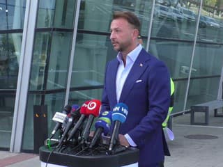 Polícia spustila celoslovenské kontroly taxislužieb