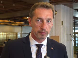 Majerský si pri prirovnaní opozičnej koalície k arche svojsky zažartoval na účet PS