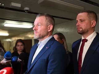 Prezident Pellegrini vykonal vianočnú vizitu na Klinike detskej hematológie a onkológie Národného ústavu detských chorôb