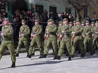 Slávnostné zloženie vojenskej prísahy nových vojenských profesionálov