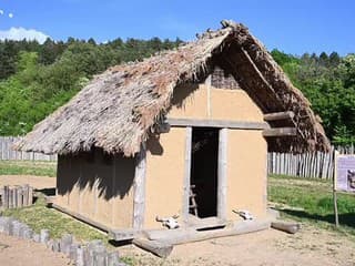 V Bošácej tento rok pribudol unikátny archeopark so zvieratami