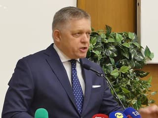 Predseda vlády SR Robert Fico počas príhovoru na konferencii AŠPNB
