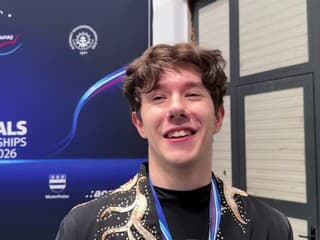 Krasokorčuliar Adam Hagara praje k Vianociam a Novému roku