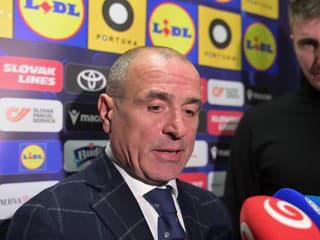 Francesco Calzona po prednáške na Konferencii trénerov SFZ