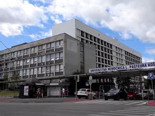 Vyjadrenie k zadymeniu priestorov v nemocničnom areáli UNLP