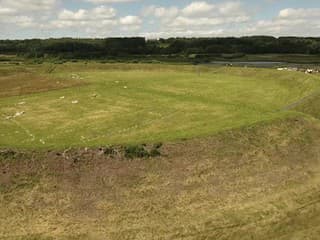 V Dánsku nájdete kruhové pevnosti, ktoré si stavali Vikingovia